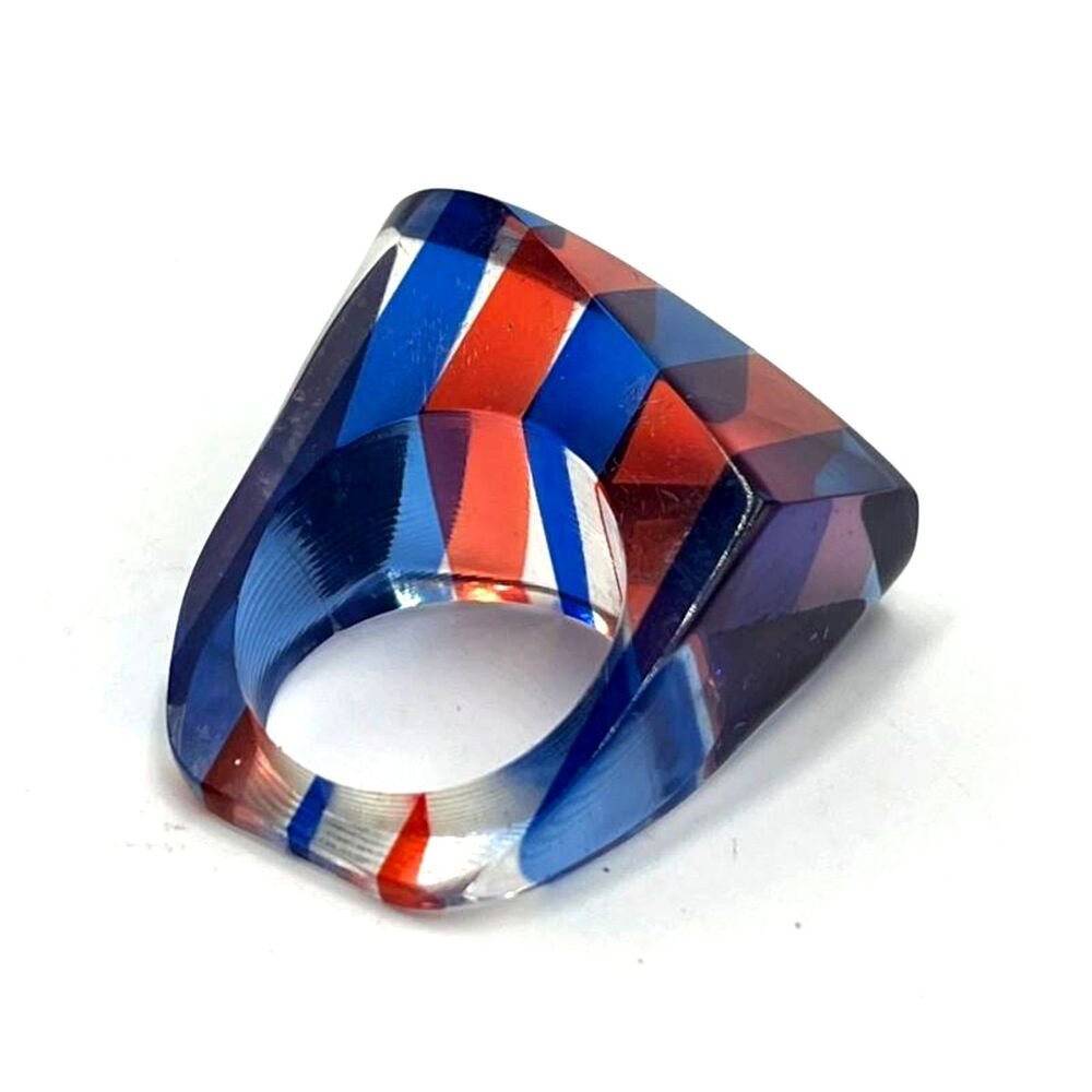 Vintage Lucite Ring Striped Red White Blue Chunky squared bezel Size 8.5